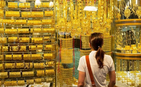 UAE: Gold prices drop in Dubai in early trade