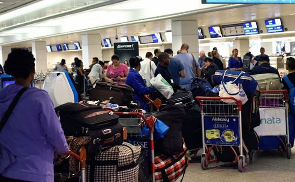 പരിശോധന കർശനം; യുഎഇ യാത്ര മുടങ്ങി ഒട്ടേറെപ്പേർ